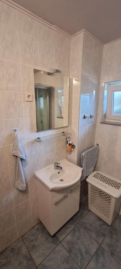 Apartamento Kod Slaveka Kostanjevac Exterior foto