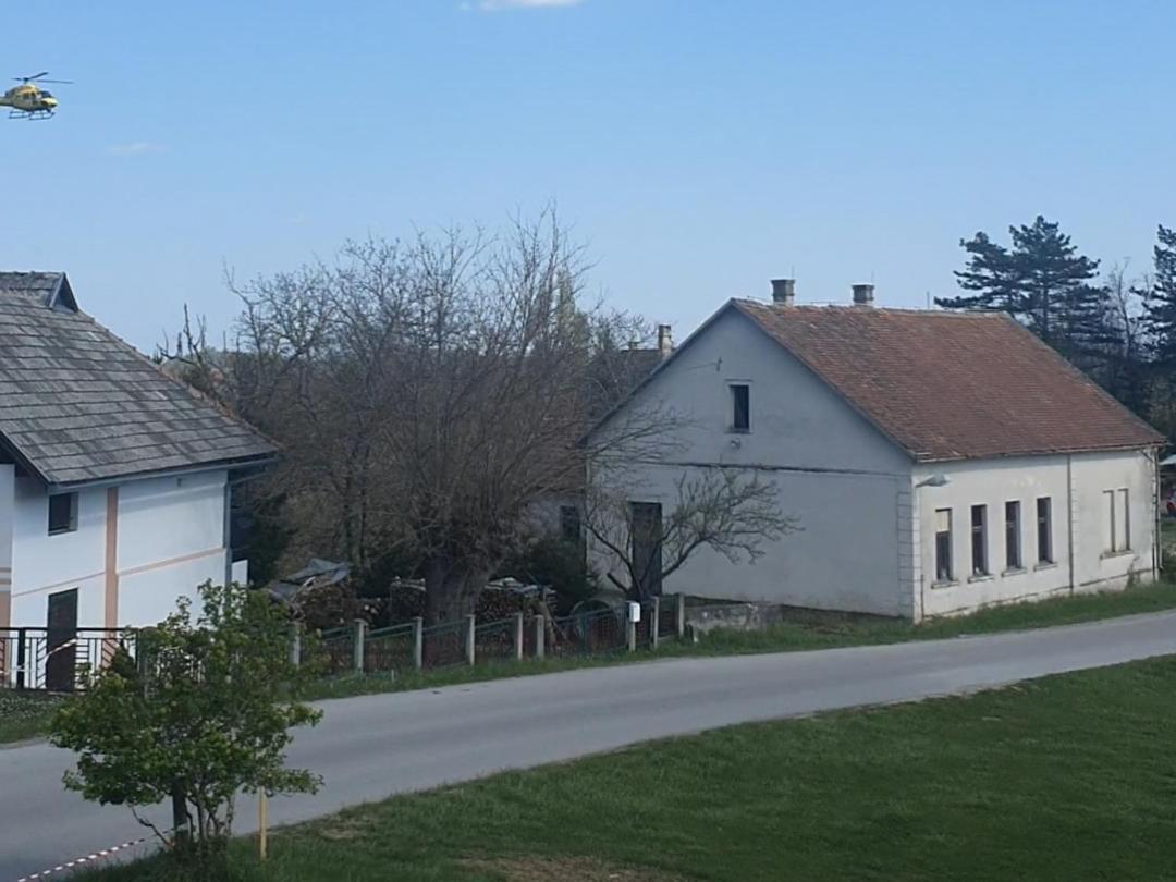 Apartamento Kod Slaveka Kostanjevac Exterior foto